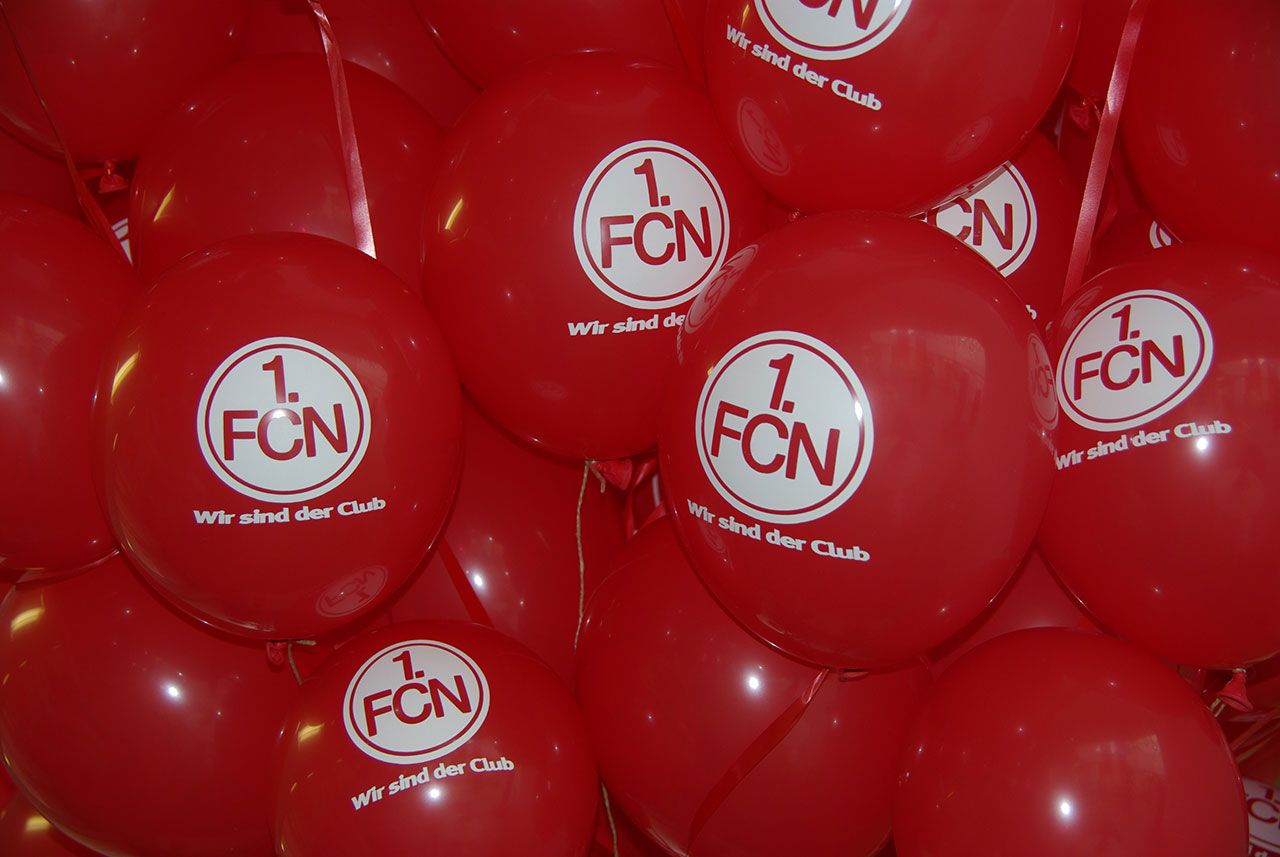 FCN TitelBallons